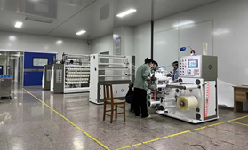 100頭電纜色帶拉線分條機(jī)，金拉線bopp煙膜拆封拉線機(jī)