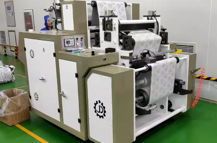 膠囊面膜模切沖標(biāo)機(jī)